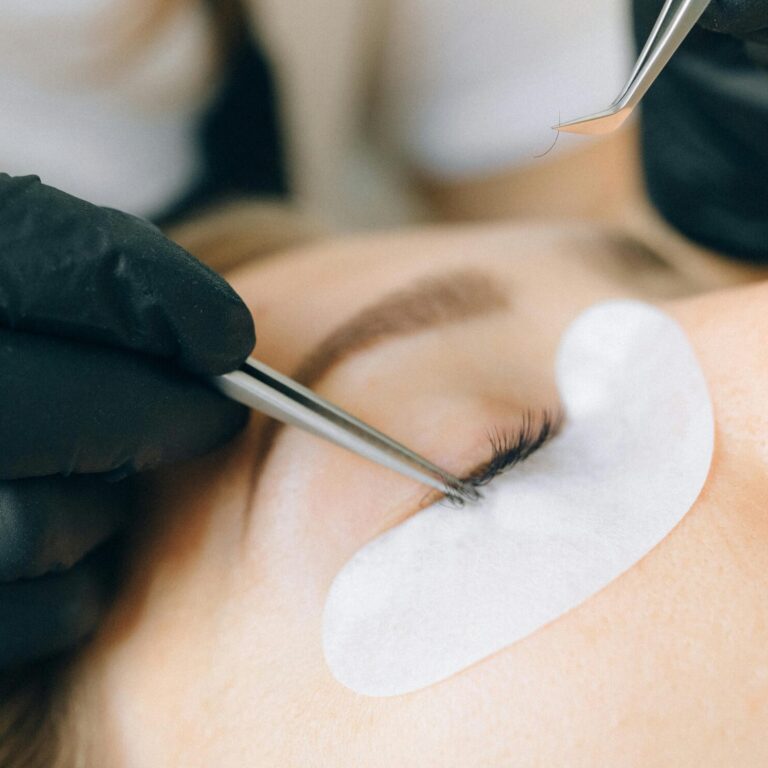 pexels n voitkevich 5128235